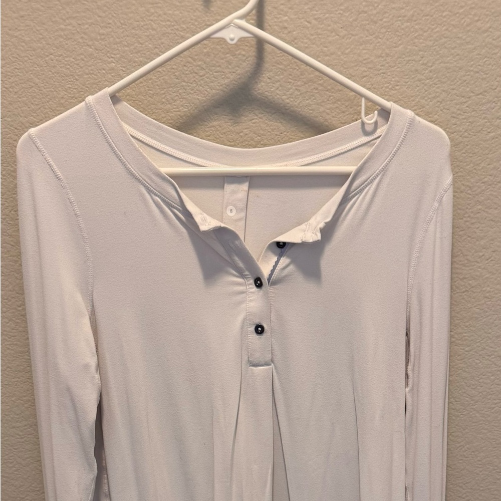 Lululemon size 8 white tunic